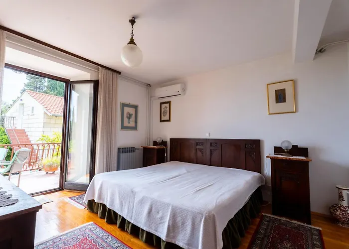 Apartments Petrali