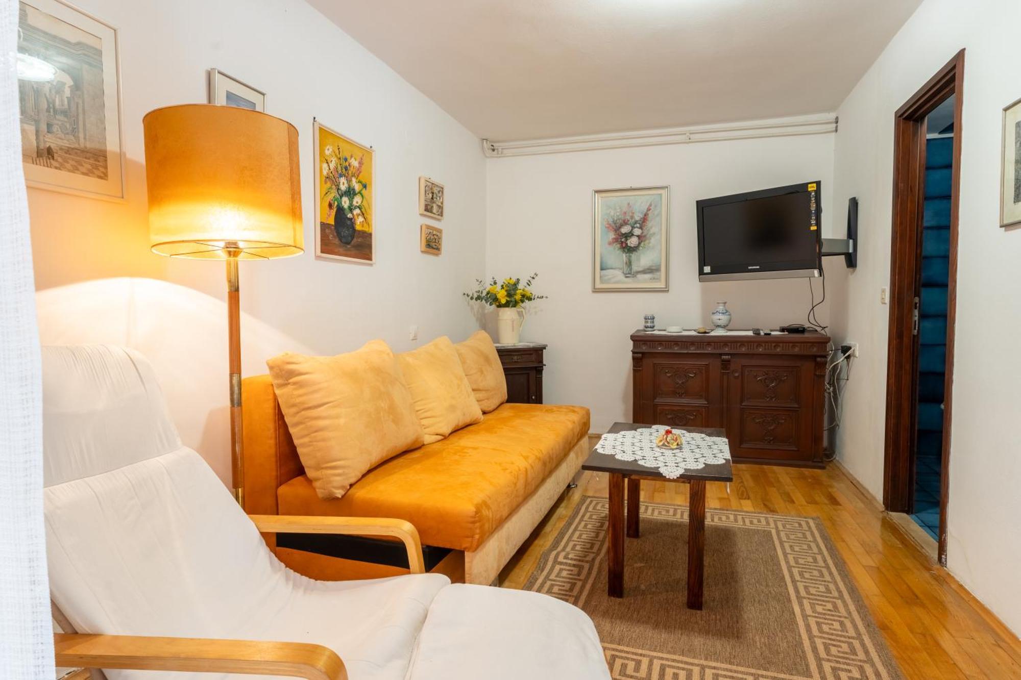 Petrali Apartment *